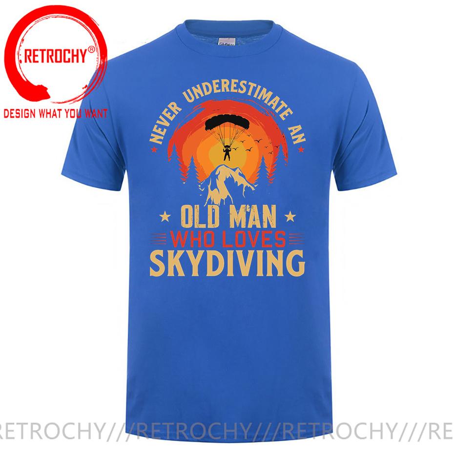 Vintage Retro Never Underestimate An Old Unisex Who Loves Skydiving T Shirt Unisex Unisex for Dad Birthday Gift Sky Diver Skydive Tshirt