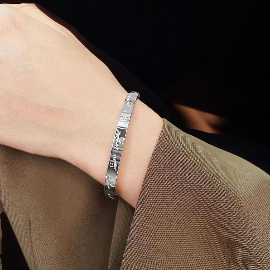 Bracelet Girls Niche Titanium Steel Jewelry Premium Sense Ins Wind Nail Opening Jewelry