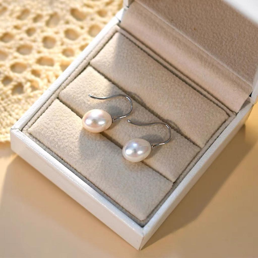 Natural freshwater pearl earrings for women s9Silver earrings, sweet and elegant, new design, niche style, trendy for women