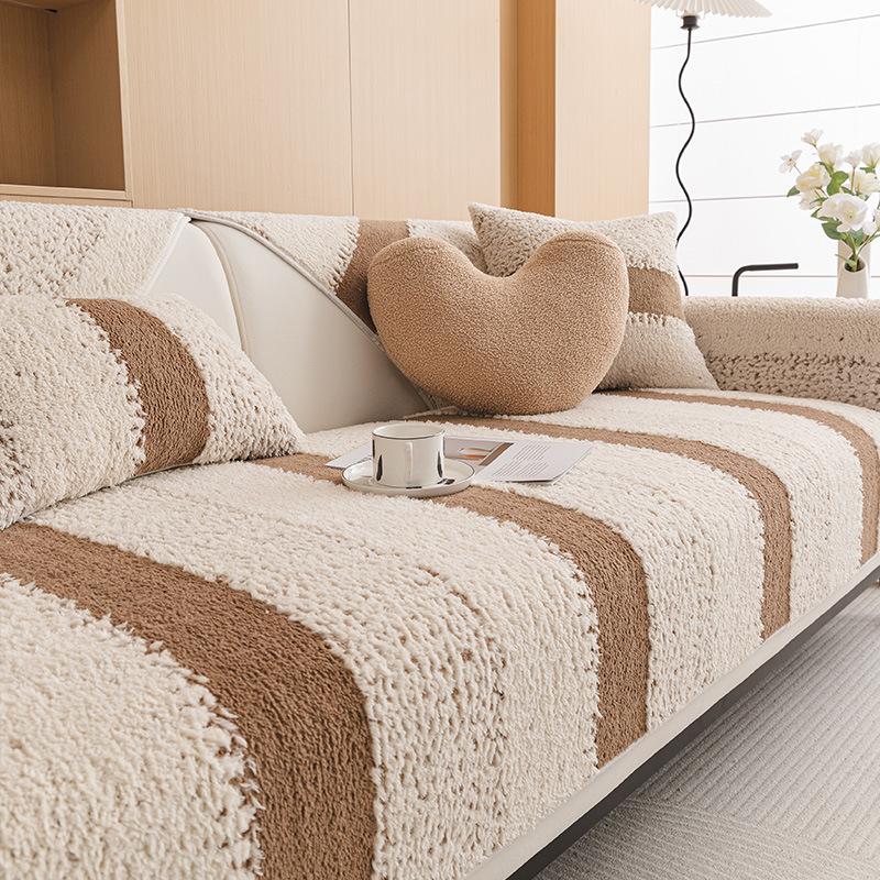 Plush Sofa Cushion Light Luxury High Sense Winter Thickened Non-Slip Seat Cushion  New Mahogany Sofa Cover Cloth