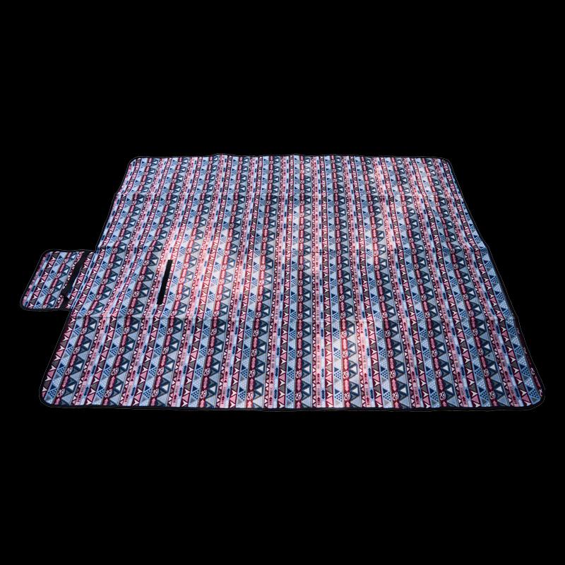 Ethnic Style Waterproof Picnic Mat with Integrated Storage