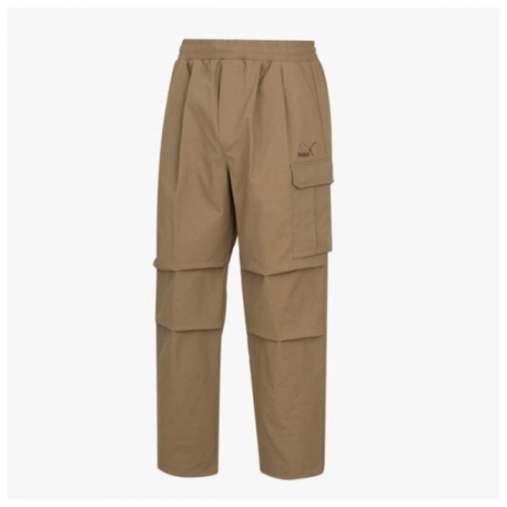 

Puma Utility Oversized Cargo Pants 933343 03 Item number:93334303/size: S