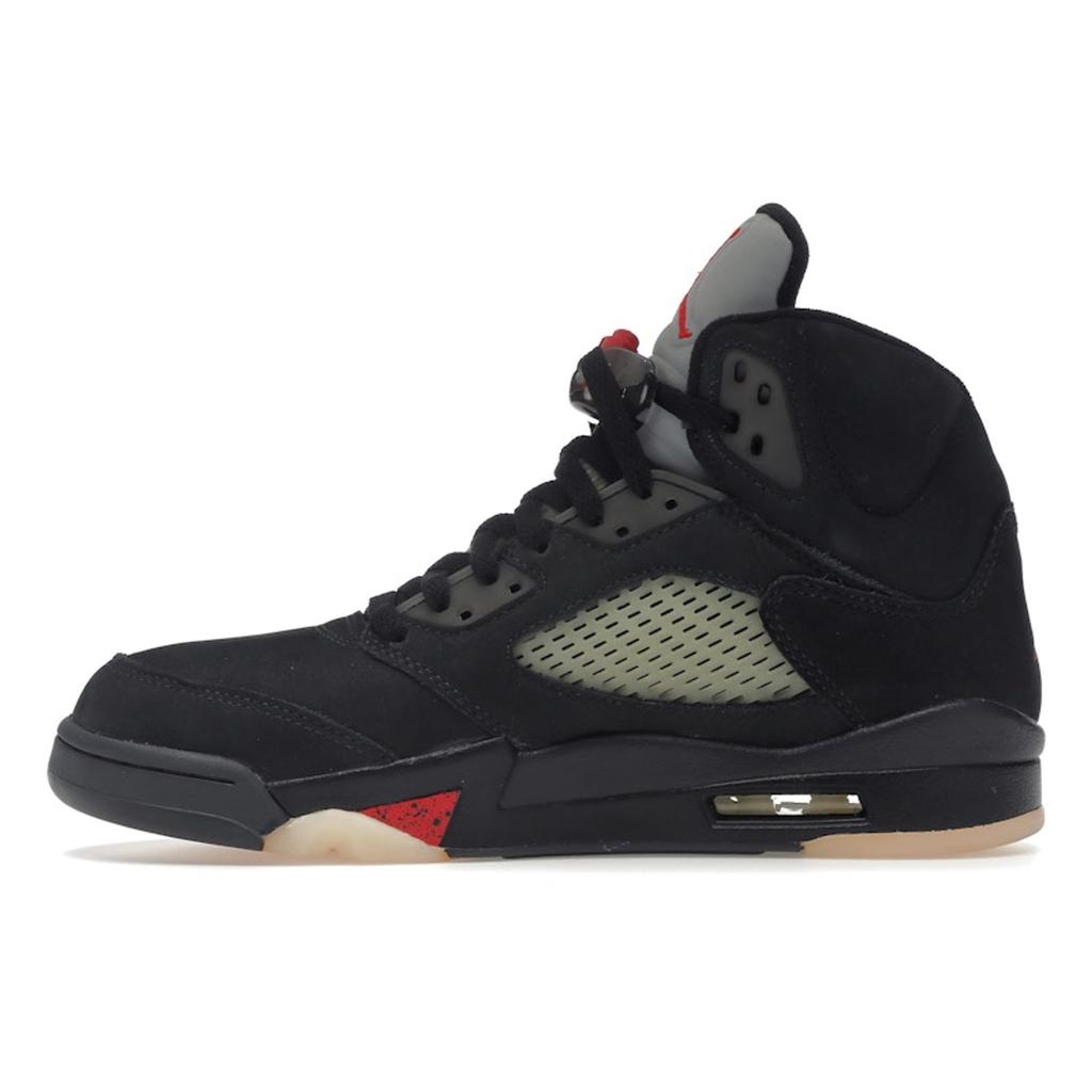 Air Jordan 5 Retro GORE-TEX Off-Noir Women Sneakers Black Fire-Red Muslin DR0092-001