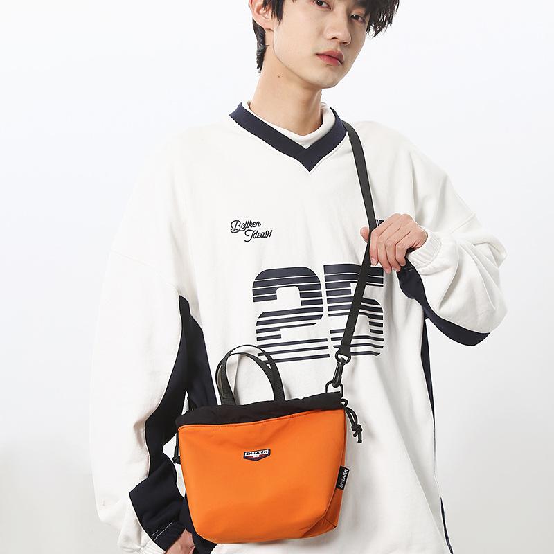 Japanese casual oblique span bag 2025 new Korean version fashionable versatile commuter sports small bag tooling shoulder bucket bag