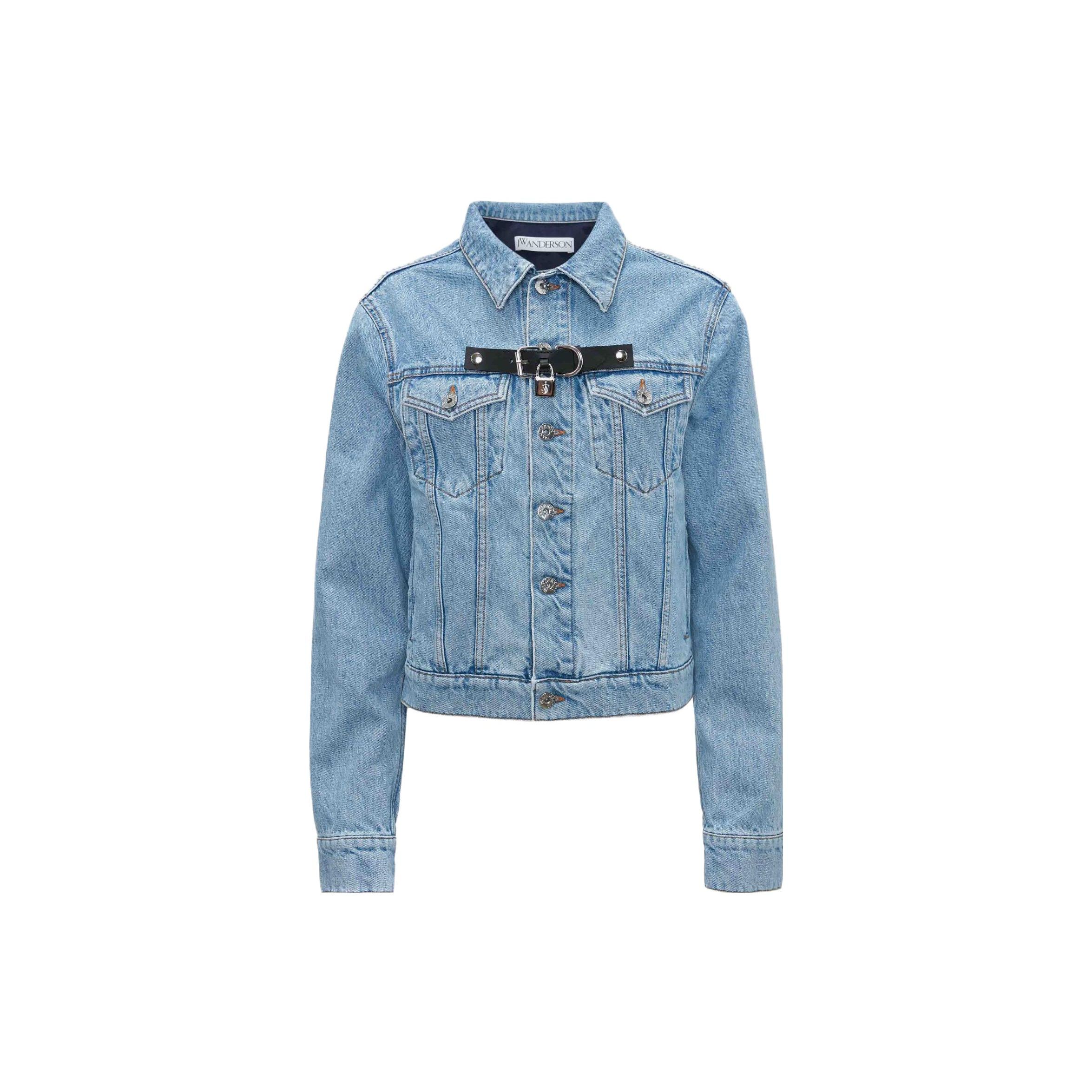 

Куртка JW Anderson Padlock Strap Trucker Jacket, синяя, унисекс, верхняя одежда DJ0025-PG1335-804 M