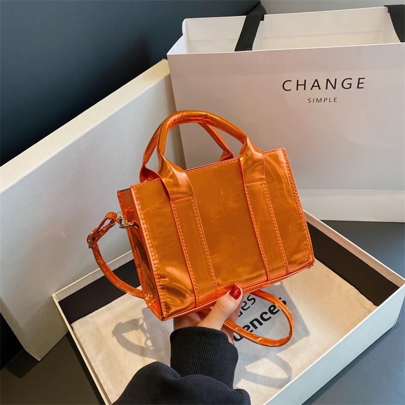 Stylish Casual Commuter Crossbody Bag Trendy Handbag New Fashion Simple Design