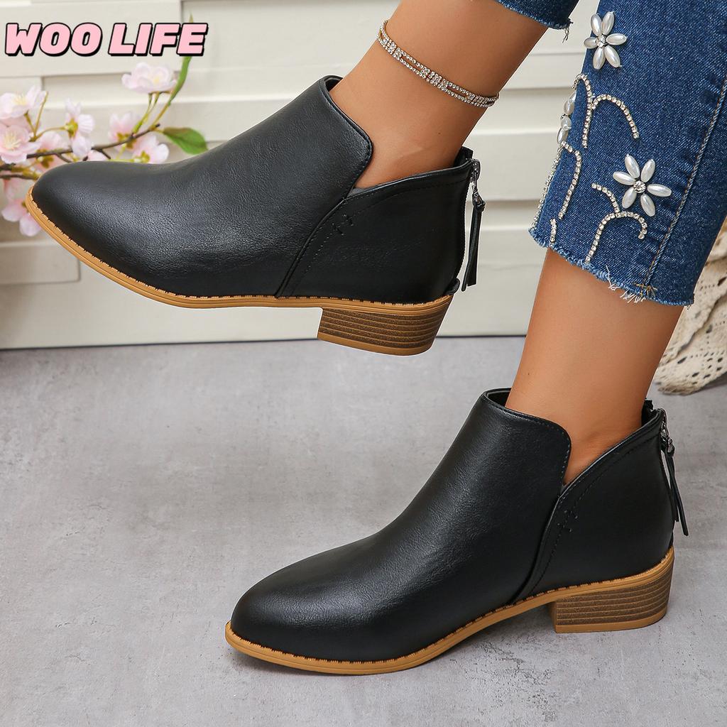 Pointed Rear Zipper Short-tube Martin Boots Women's Plus Size Leather Boots Solid Color Thin Thick-heeled Leather Ankle Boots