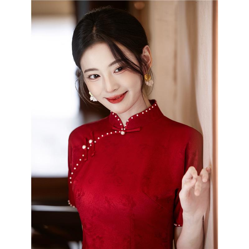 Red engagement cheongsam dress full open new Chinese retro elegant bridal wedding toast dress morning robe