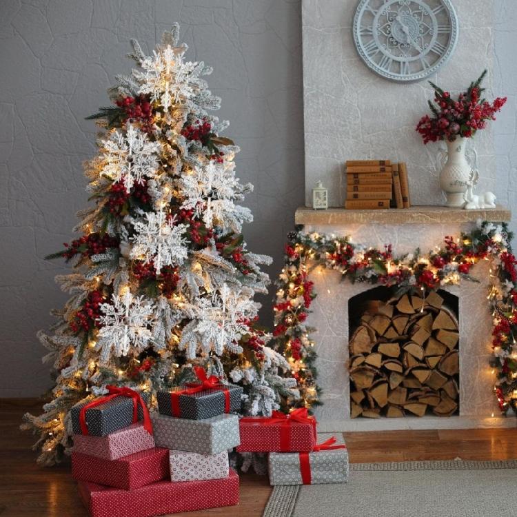 Seasonal Christmas Tree Decoration Set Festival Pendant Ornament Set Charm for Indoor Christmas Tree Hanging Decoration