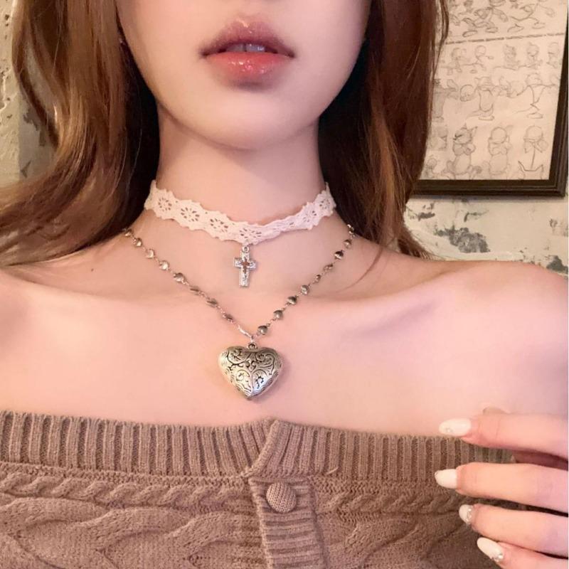 

Double Layer Lace Heart Choker Necklace Women Pure White Layered Stackable Y2K Sexy Trendy Collar Accessories Cute Charm Gift