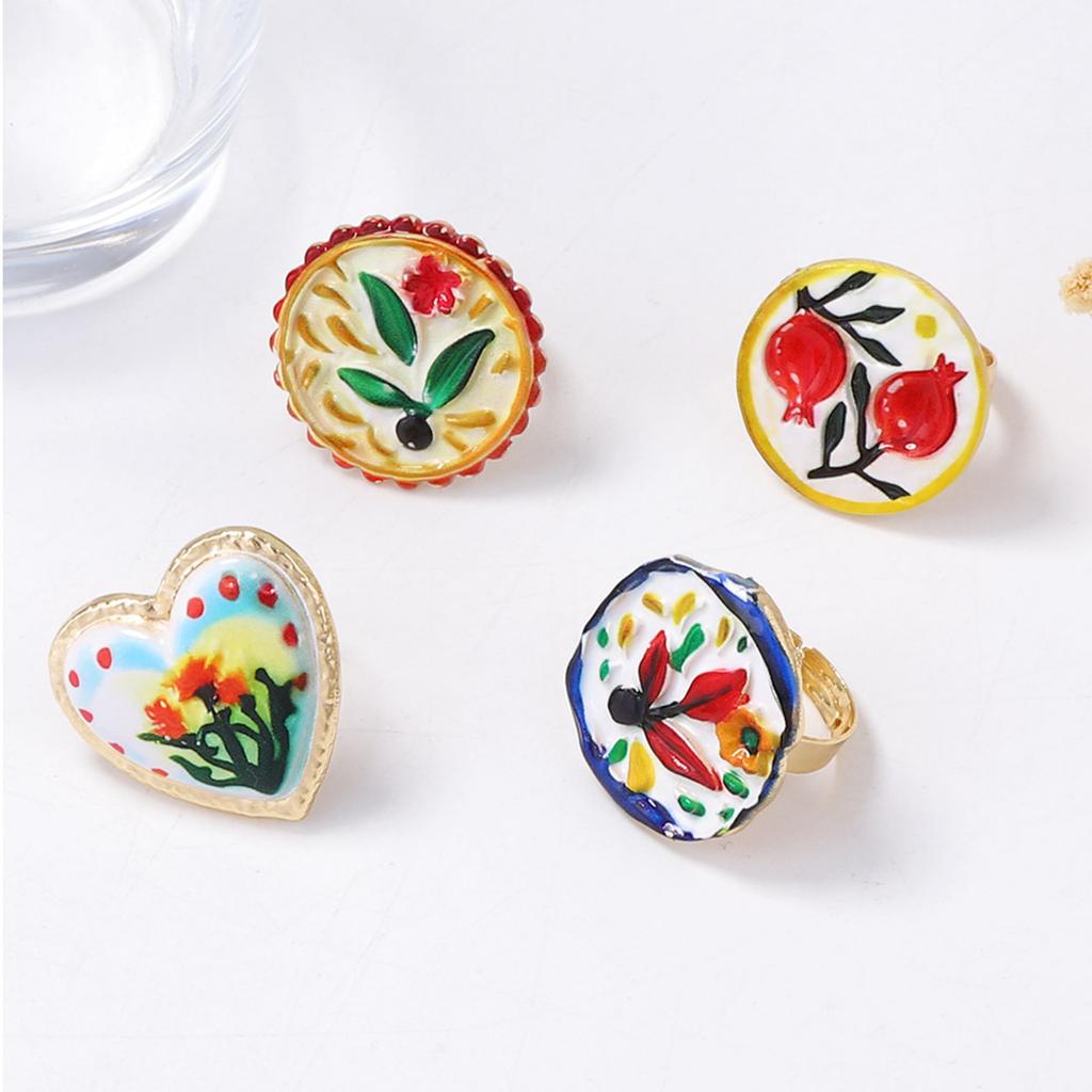 Artistic, niche, pastoral and ethnic style alloy printed flower heart-shaped opening, loot-mouthed women's ring