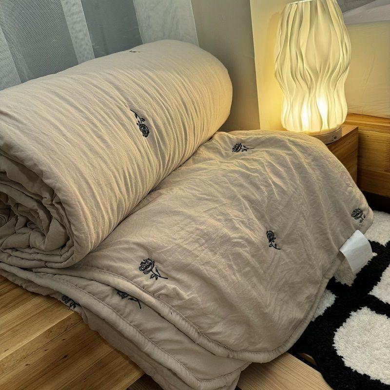 Machine Washable Summer Quilt Embroidery Air-Condition Bedding Cream Color Cooling Thin Comforter