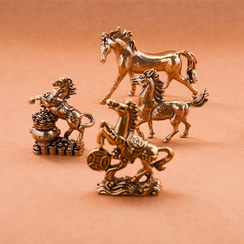 Brass Horse Step On Coins Lucky Statue Feng Shui Desk Ornament Zodiac Animal Figurines Miniatures Pure Copper Crafts Collections