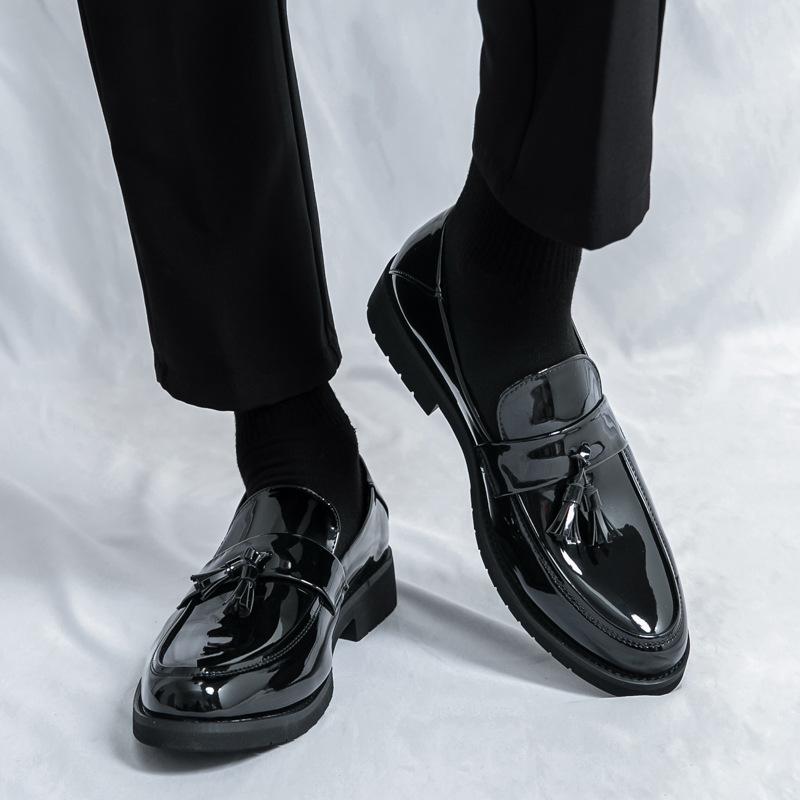 British Style Leather Shoes Men's One-pedal Men's Loafers Business Leather Shoes Men's Fringed Casual Shoes Retro Large Size Men's Shoes