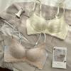 Summer Light and Thin Gathering Underwear Holes, Breathable, Soft and Comfortable Lace, Sexy No Steel Ring, No Trace Bra, Close the Breasts