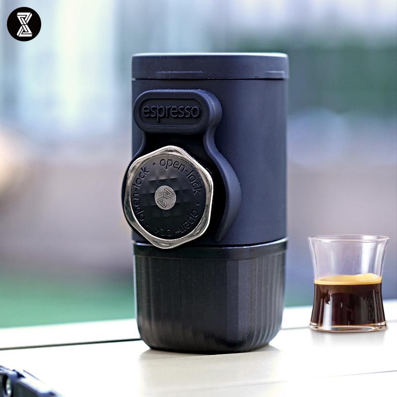 Italian Hand Press Espresso Machine - 19-Bar Outdoor Capsule Coffee Maker