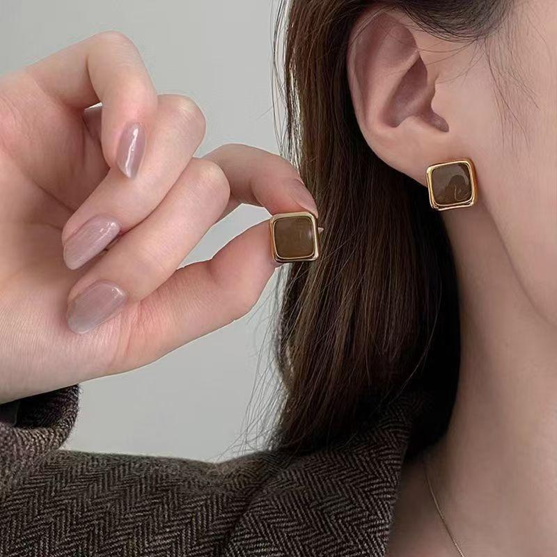 Retro Simple Geometry Square Circle Maillard Drop Glaze Coffee-colored Stud Earrings for Women Fashion Temperament Jewelry Gifts