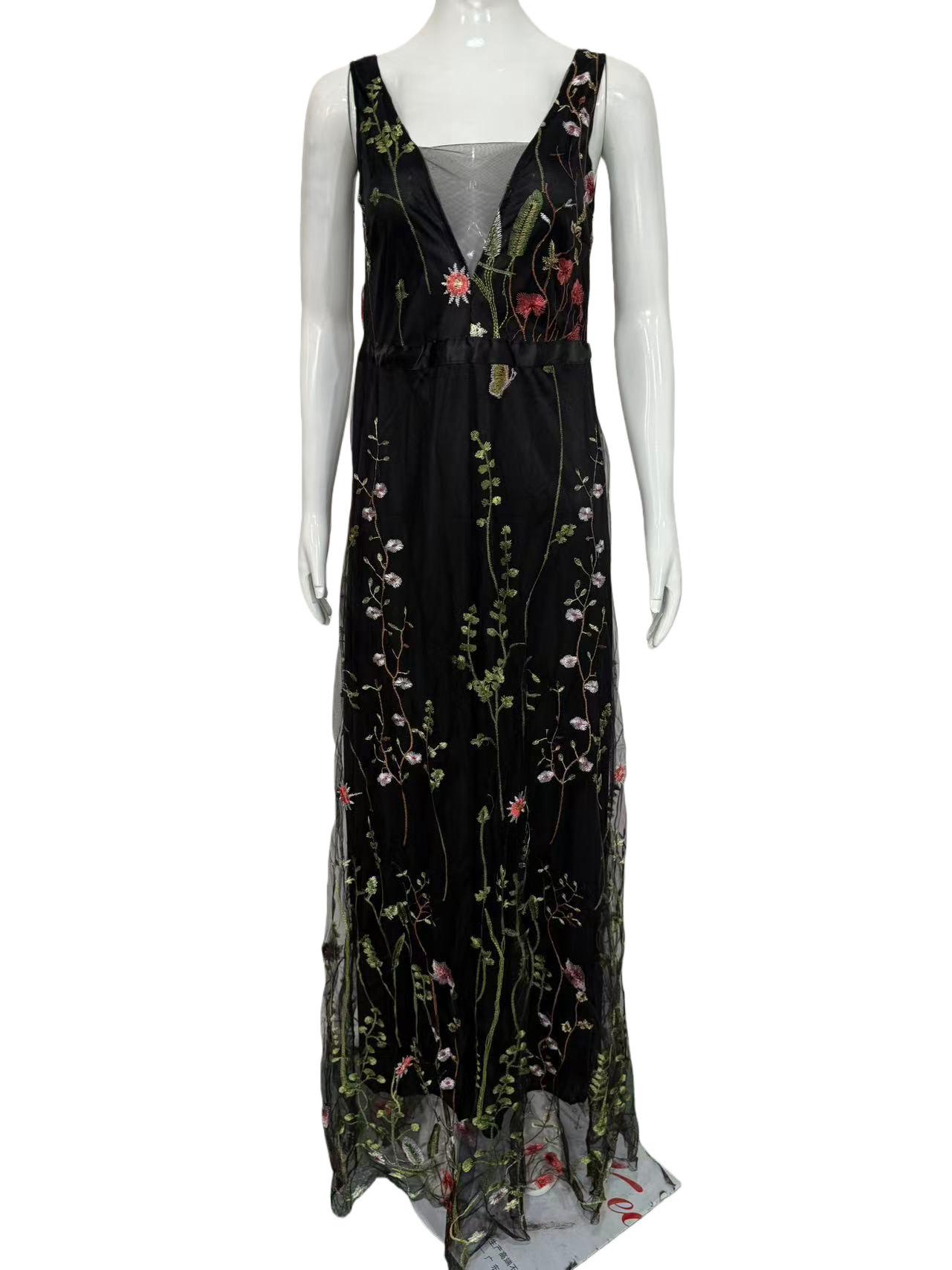 

Элегантное бальное платье без рукавов с глубоким V-образным вырезом и открытой спиной 2X-Large