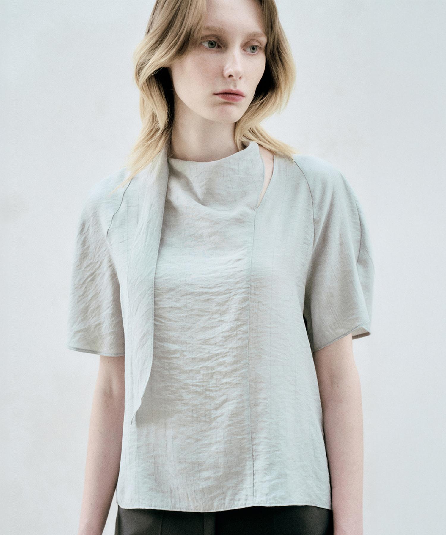 Rie Slit Neck Tie Blouse Light Gray Light Gray/S