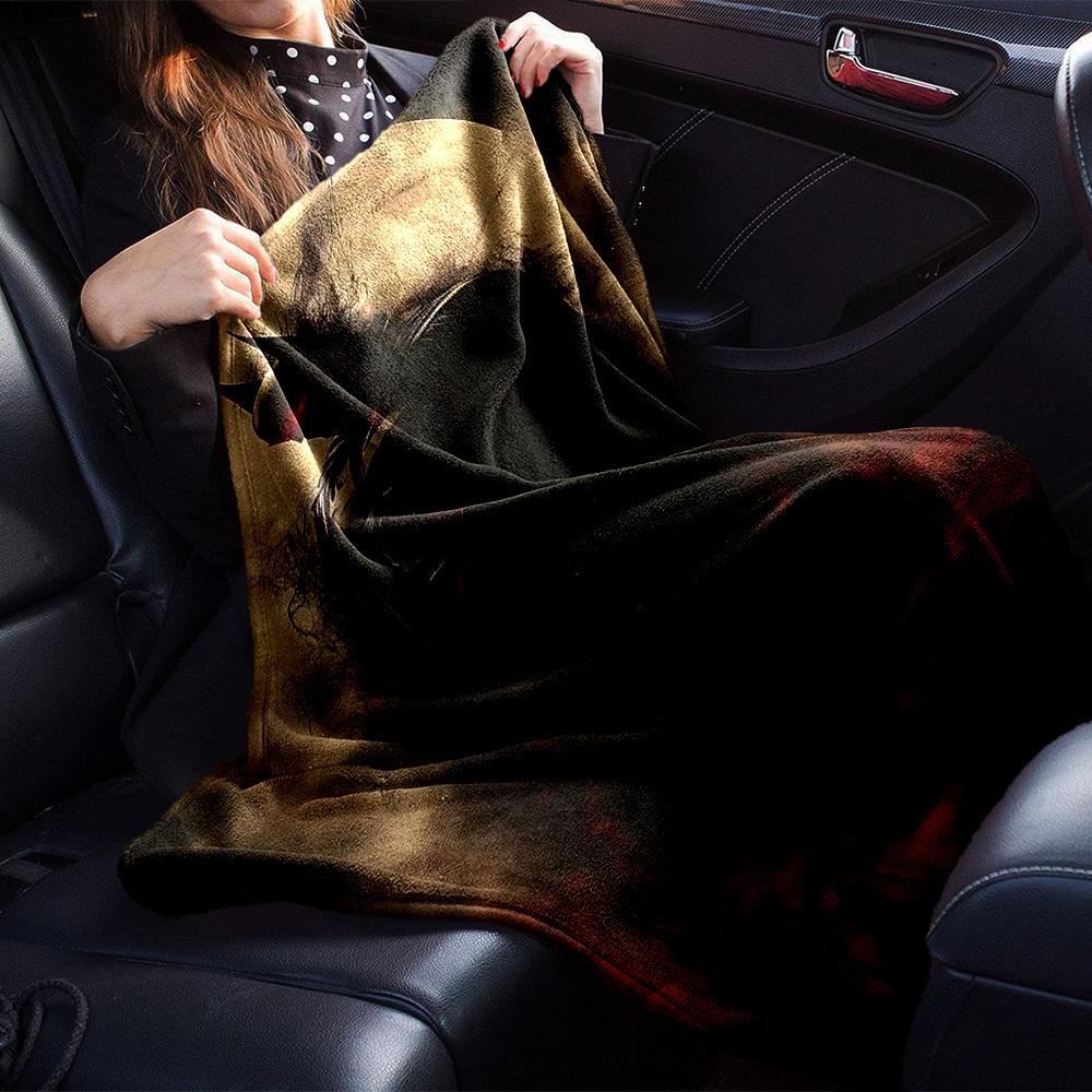 1pc Batman Moonlight Flannel Blanket Soft Warm Throw for Home, Office, Travel, All-Season Cozy Bedding GiftL1122