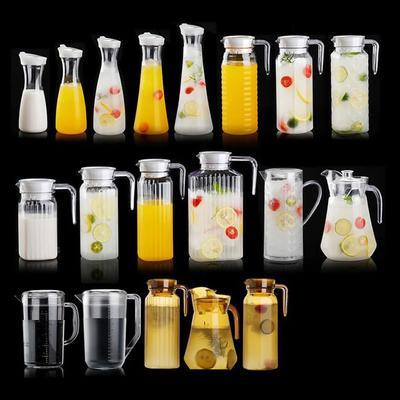 Veselă pentru băuturi – Vase pentru apă și carafe