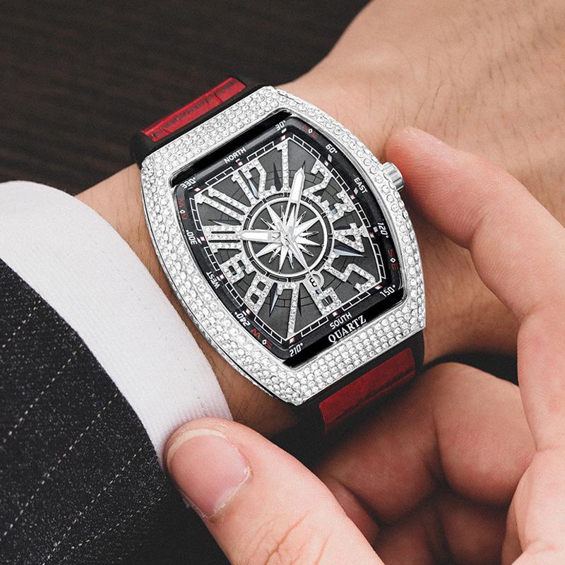 Męski zegarek na rękę Yacht z beczułkowatym skórzanym paskiem i inkrustowanymi diamentami - Retro design kwarcowy
