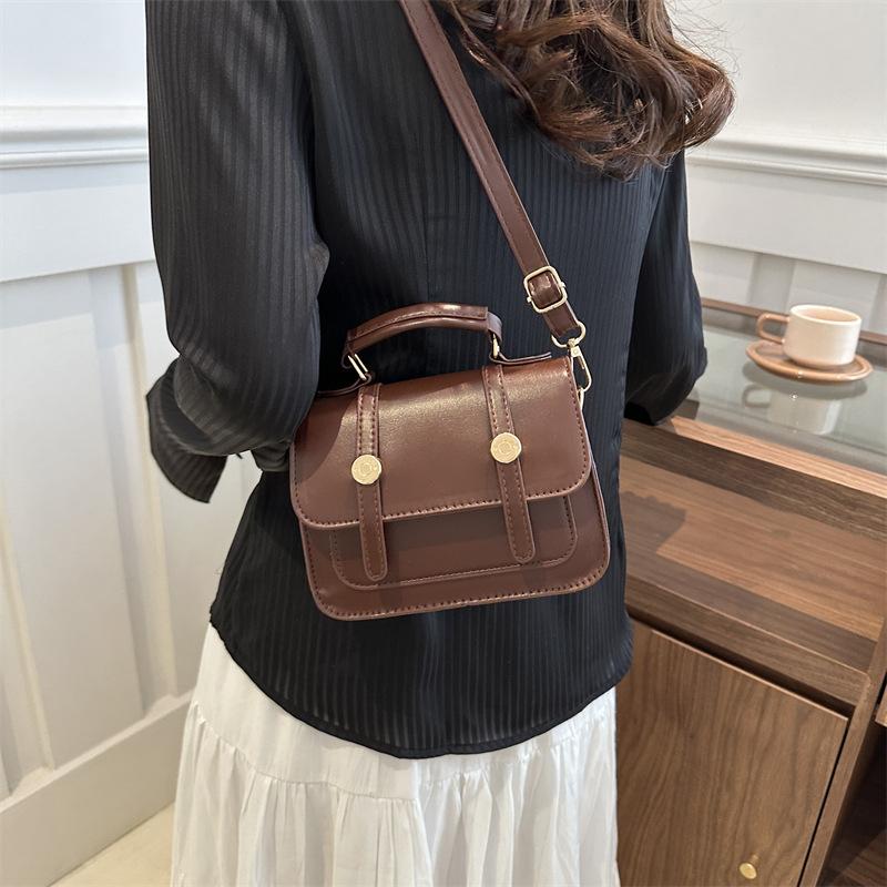 Mini crossbody červená kabelka pro ženy retro textura všestranná jednoduchá trendy ležérní kyvadlo nakupování přenosné tašky přes rameno