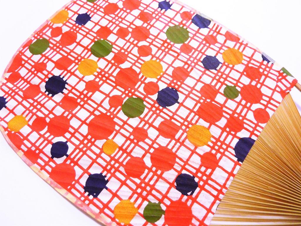 Marugame Uchiwa Dot Lattice Red Polka Dot Bamboo Fan Made with Kyoto Washi Paper Made in Japan [5 Sense] (Polka Pattern)