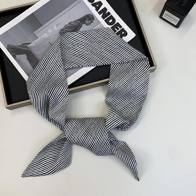 

Silk scarf, long strip, high-end sense, pointed corners, black and white twill, large streamer, women s spring and autumn versatile long scarf, scarf.