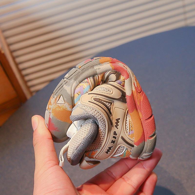 Children's breathable sports shoes Boys' hiking shoes 2025 spring non-slip casual shoes soft-soled girls' shoes for students