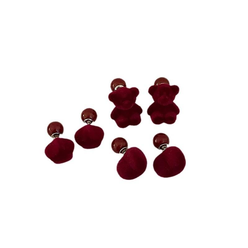 Autumn And Winter Red Flocking Love Bear Pearl Stud Earrings Women Wear Unique Personality Exquisite Versatile Earrings