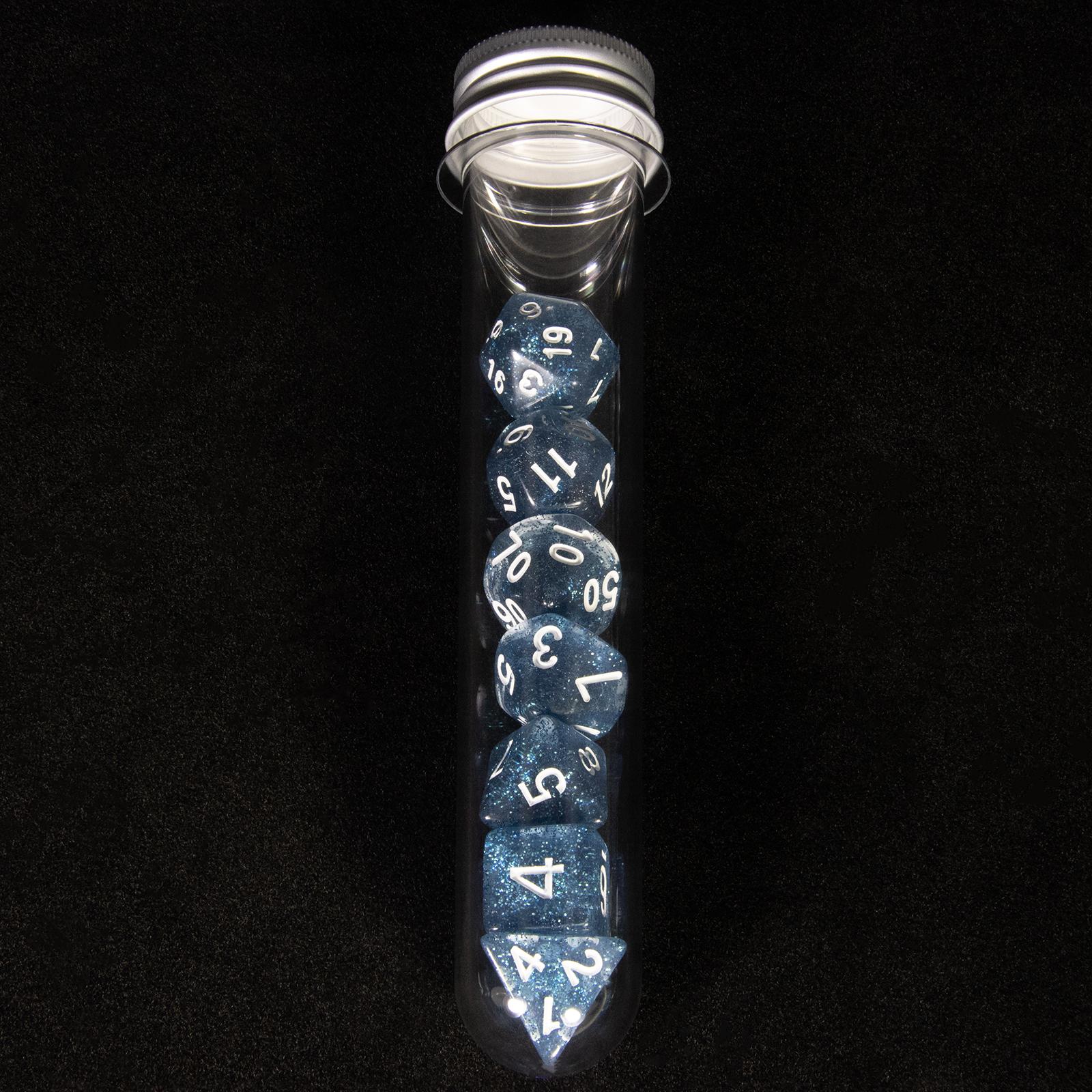 

Набор многогранных кубиков DND Прозрачный с блестками Цифровые кубики для настольных ролевых игр 7 кубиков с тубусом light blue