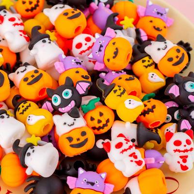 Cartoon 3D Stereoskopischer Weichgummi Stiftverlängerer mit Epoxy Puppe für Schüler