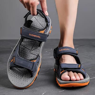 Rutschfeste Klettsandalen für Herren, strapazierfähige, schnelltrocknende Strandschuhe mit geschlossener Zehenpartie, Frühling und Sommer