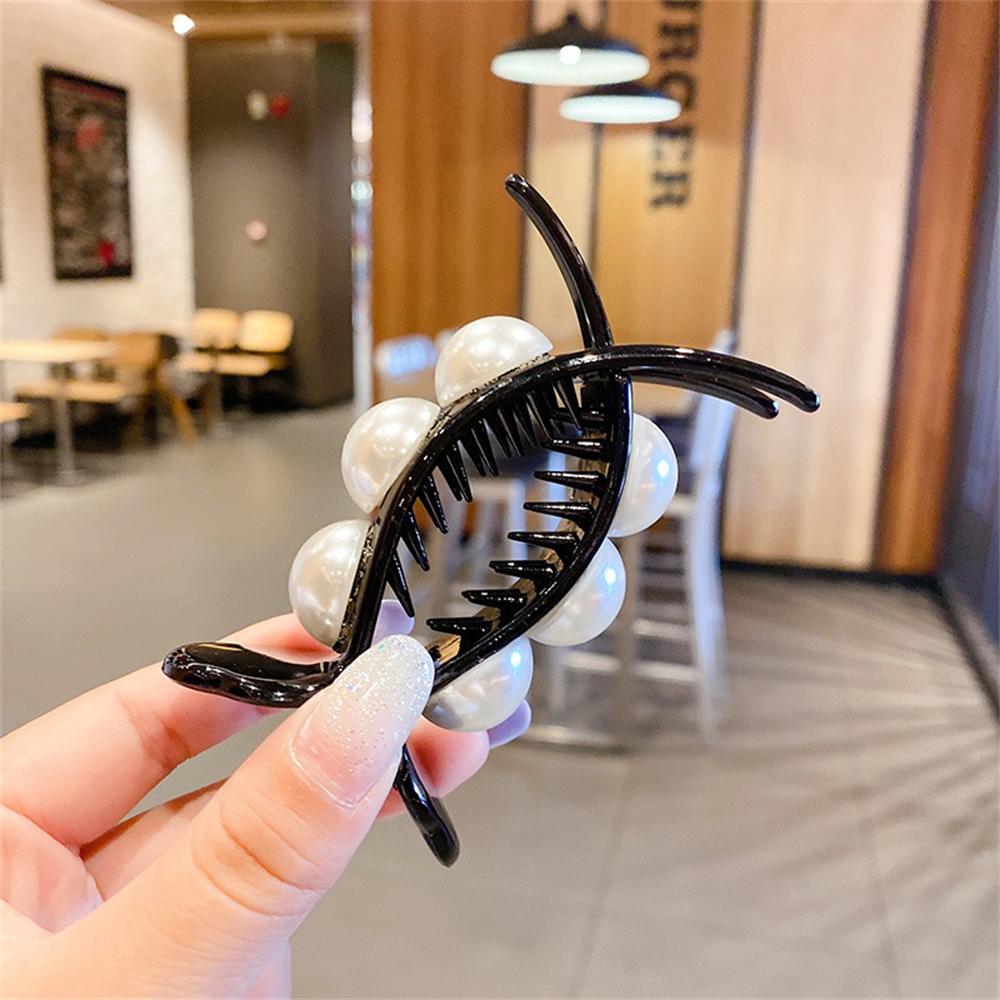 New Pearl Hair Claw Clip For Women Meatball Head Fixed Hair Styling Tools Hairpin Accessories Grab Clip Jewelry