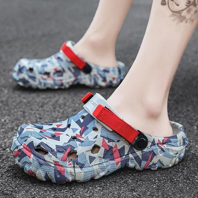 High Quality New Men's Clogs Slippers Sandal Men Garden Shoe Flat Camouflage Sandals Male Sneakers Outdoor Flip Flops Home Clogs