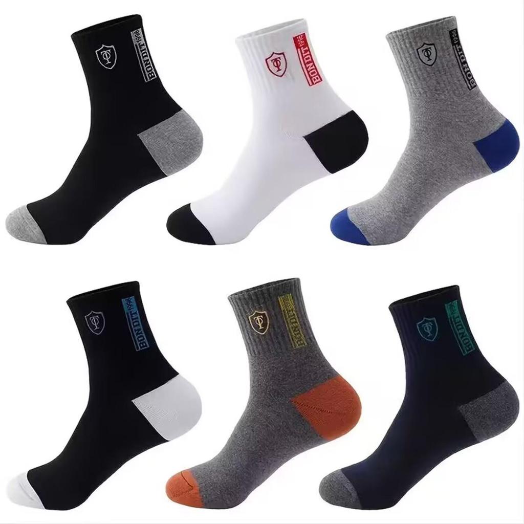 Men's Mid-Calf Sports Socks - Sweat-Absorbent & Breathable, Trendy Autumn/Winter Design. Perfect for Students.