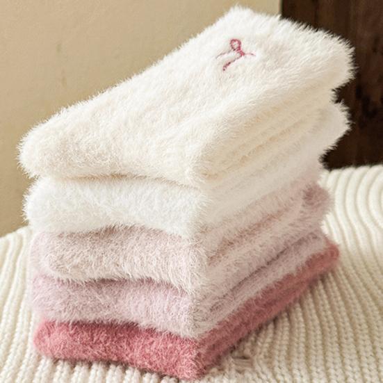 Women Fuzzy Socks Cute Embroidered Bow Knot Thick Socks Fluffy Warm Cozy Socks for Girls Winter Home Indoor Lounging Sleeping