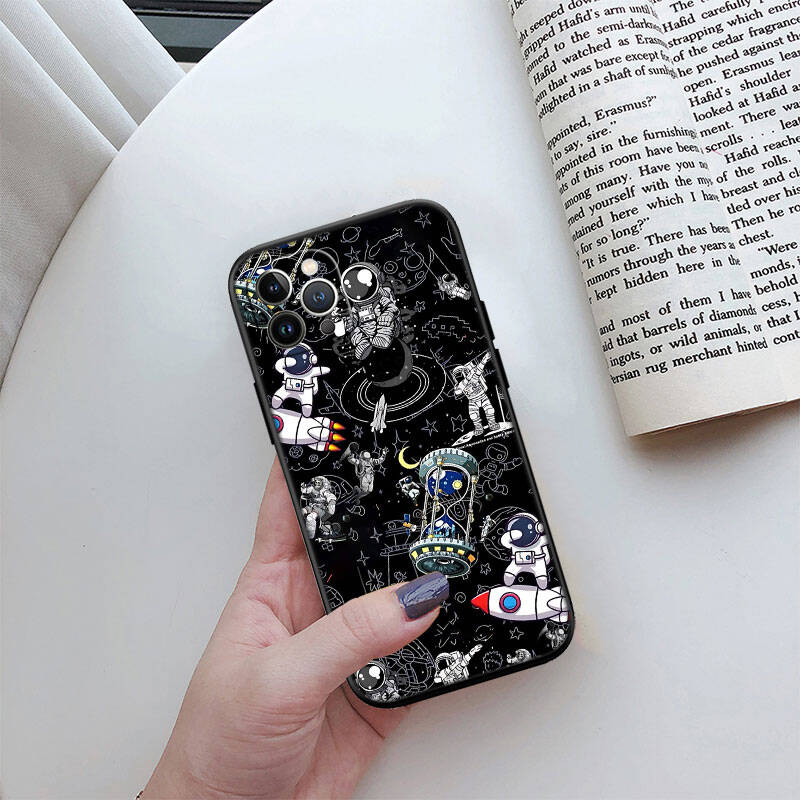 MH15 Astronaut Space Moon Phone Shell for Samsung S20 S21 S22 S23 S24 FE Ultra Plus Lite S21S A55 A07 A17 F06 F16 M06 M16 M56 A36 A37 A57