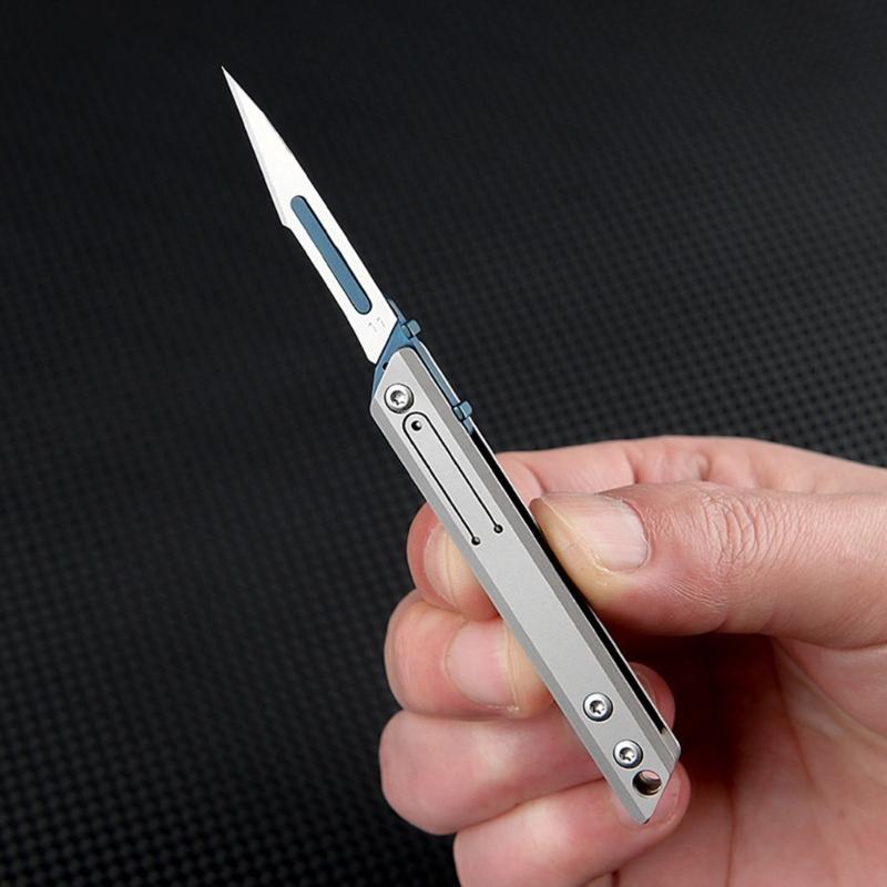 Mini Cortador de Artesanato Multifuncional Dobrável Destacável com 10 Peças de Lâminas Substituíveis para Projetos de Arte Manuais