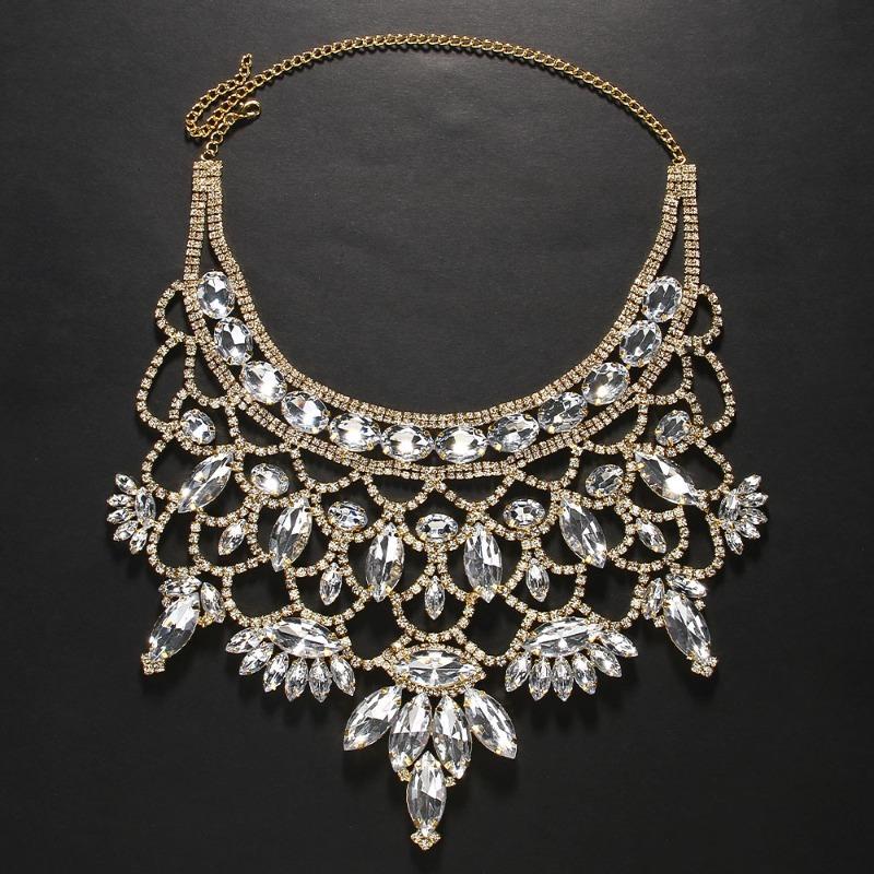 Übertriebener Halskettendesignsinn Übergroße Strasskette Flash Festzug Accessoires Damen Halskette