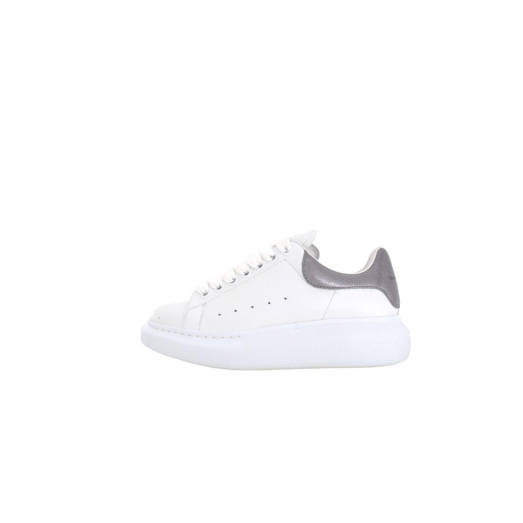 Alexander Mcqueen Oversized Sneaker Cow Leather Comfortable Low Top Casual Shoes Women's Black Pearl 553770WHFBU9042