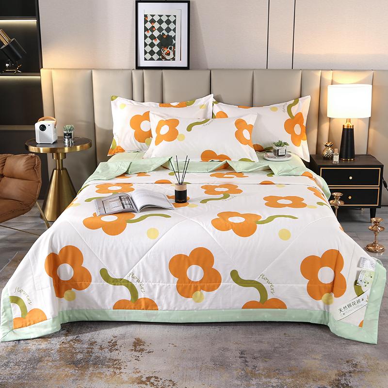 Cute Bear Pattern Summer Quilt Cartoon Style Natural Cotton Soft Thin Quilt Air Conditioning Quilted Quilt for Kids Boys Girls