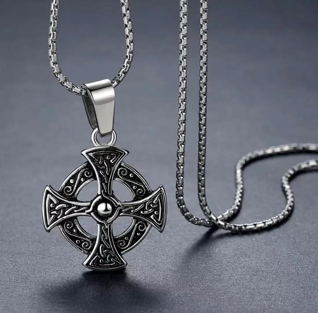 European and American Popular Titanium Steel Solomon Magic Amulet Pendant Fashion Stainless Steel Seven Angel Guardian Necklace