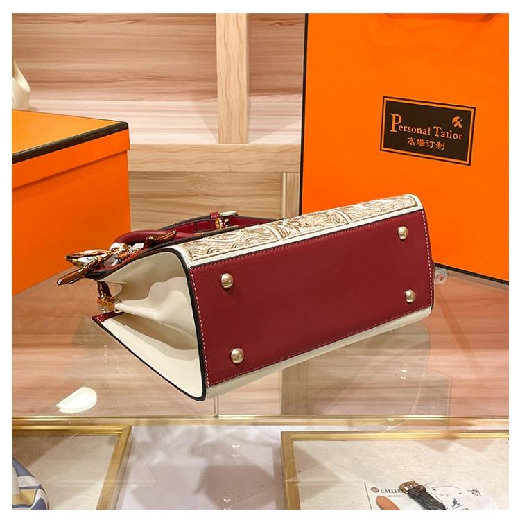 W. D. POLO Gifts Embroidery for Newly Married Mom Red Wedding Bag Gifts for Mother-in-law Handbag Crossbody Women's Bag