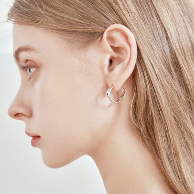 GEIGER Jewelry Square Ring One-Touch Silver Earrings GISVEE048