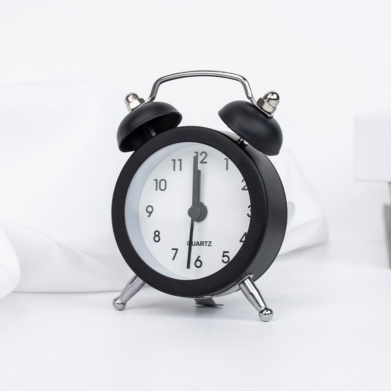 

Креативный детский будильник на изголовье студента, милый мультяшный бесшумный простой мини-будильник для спальни, громкий настольный будильник no specification