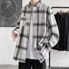 Men's Retro Black & White Plaid Long-Sleeve Shirt - Casual, Loose-Fit for Spring & Autumn