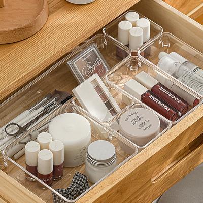 Instrumente și Accesorii – Organizatoare de masă pentru cosmetice