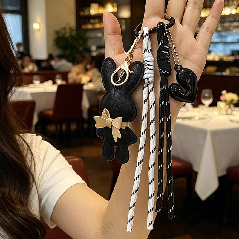Yogodlns New PU Leather Bunny Keychain Heart Decoration Key Holders Hanging Charm Solid Color Bag Pendant Accessories Gift